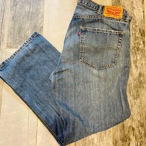 Men’s Levi Jeans